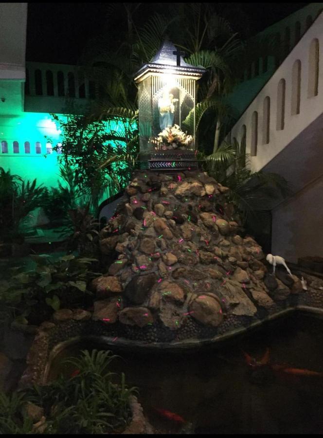 Hotel Silver Sands Negombo Exterior foto